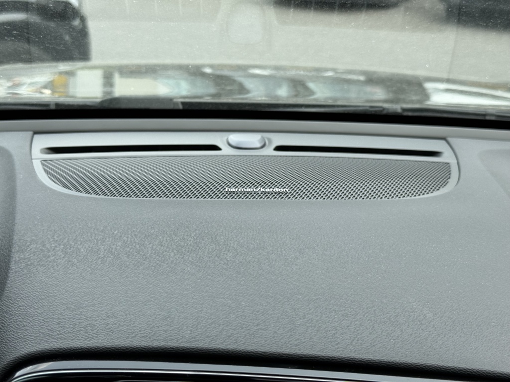 Volvo Ex40