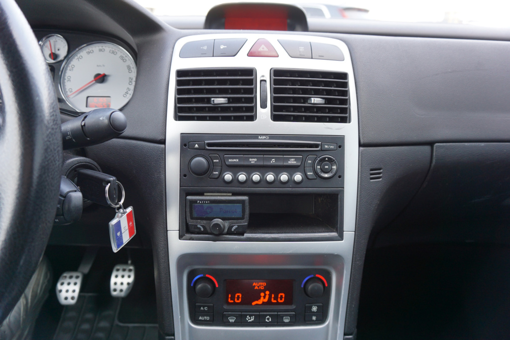 Peugeot 307