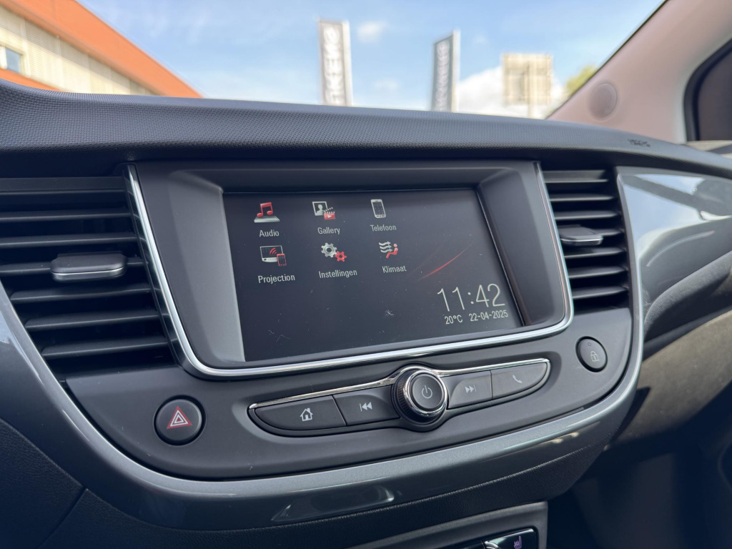Opel Crossland X