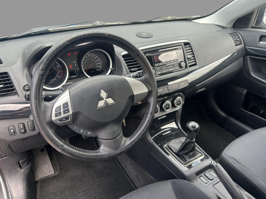 Mitsubishi Lancer