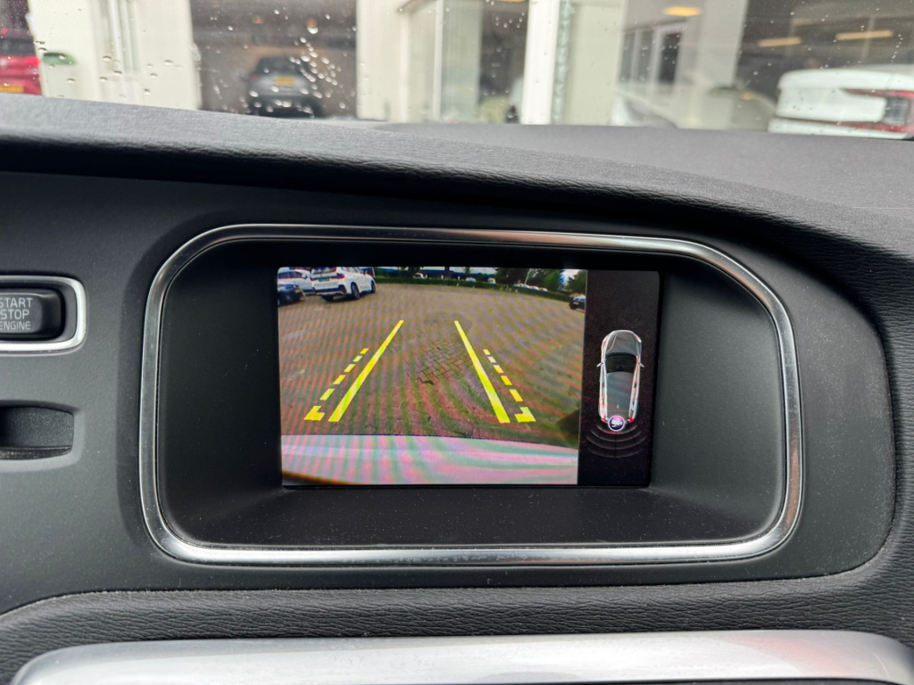Volvo V40