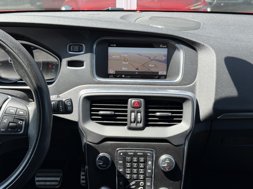 Volvo V40