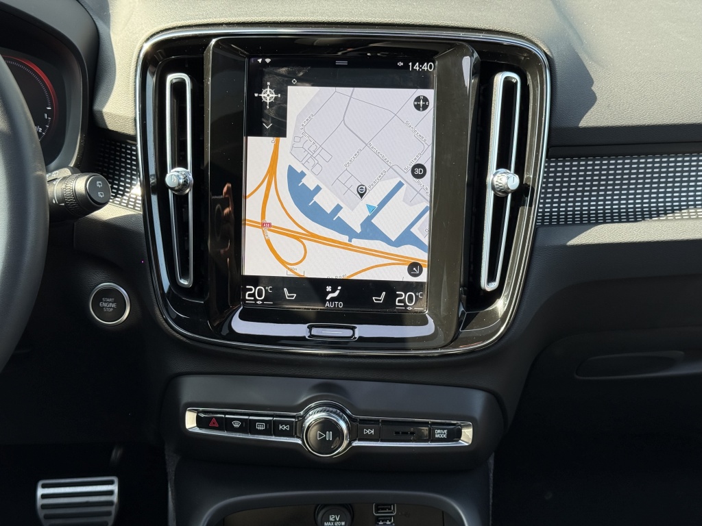 Volvo XC40