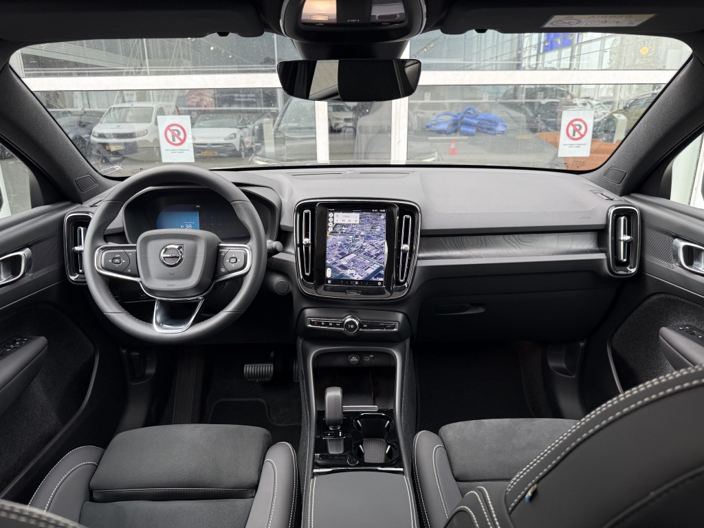 Volvo C40