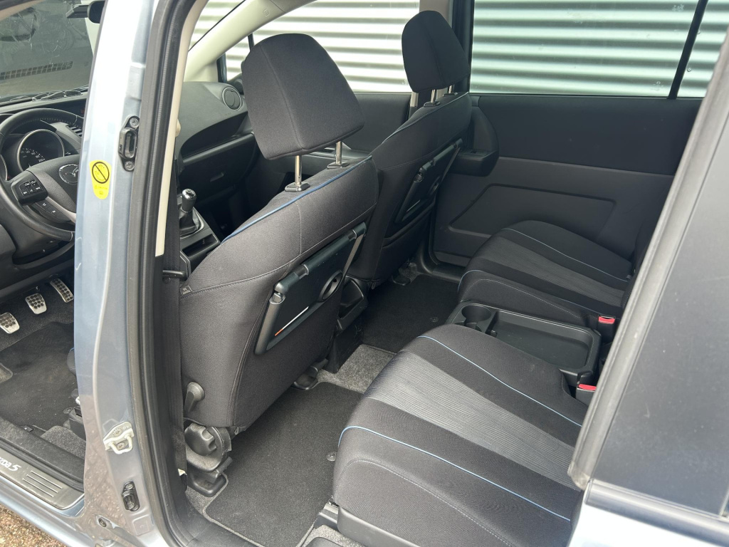 Mazda 5