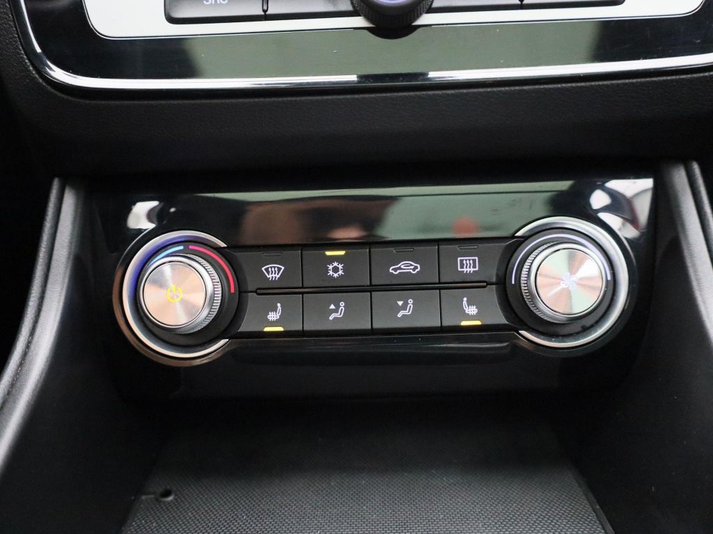 MG Zs Ev