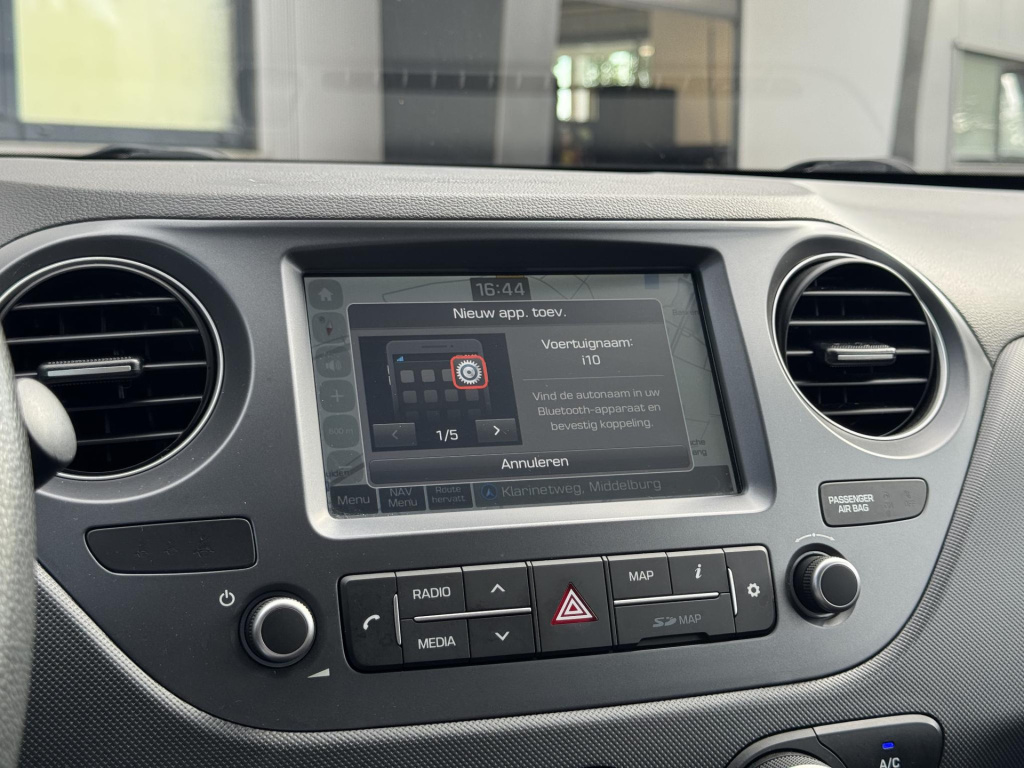 Hyundai I 10
