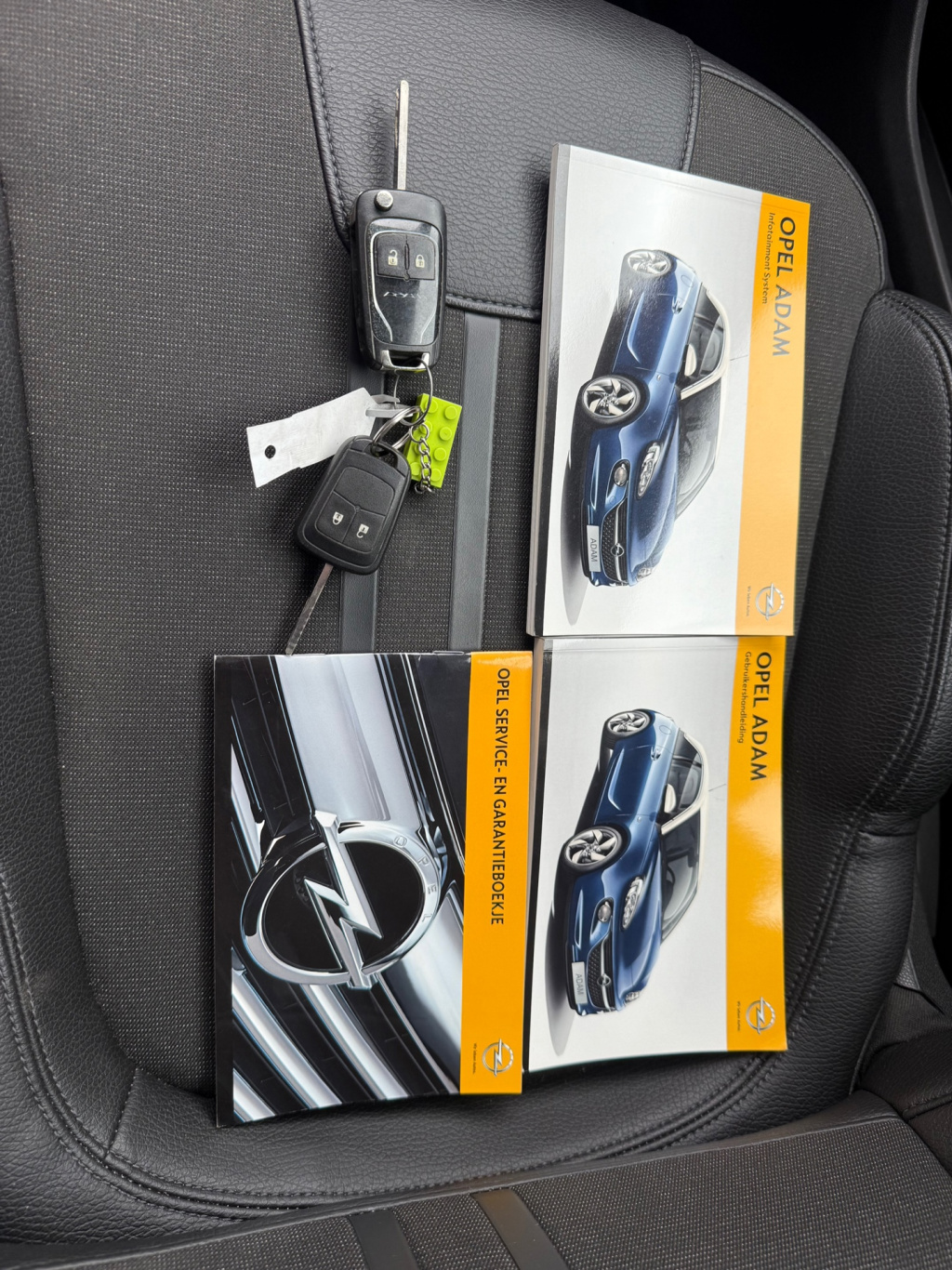 Opel Adam