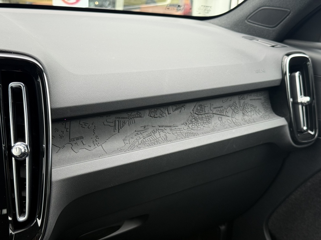 Volvo Ex40