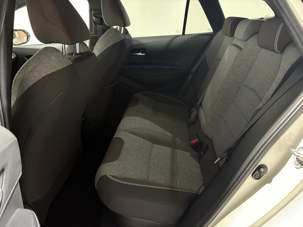 Toyota Corolla Touring Sports