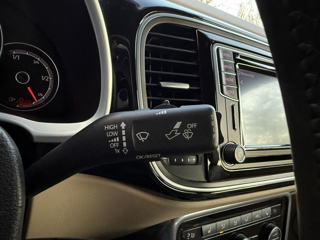 Volkswagen New Beetle