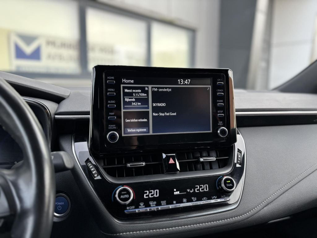 Toyota Corolla Touring Sports