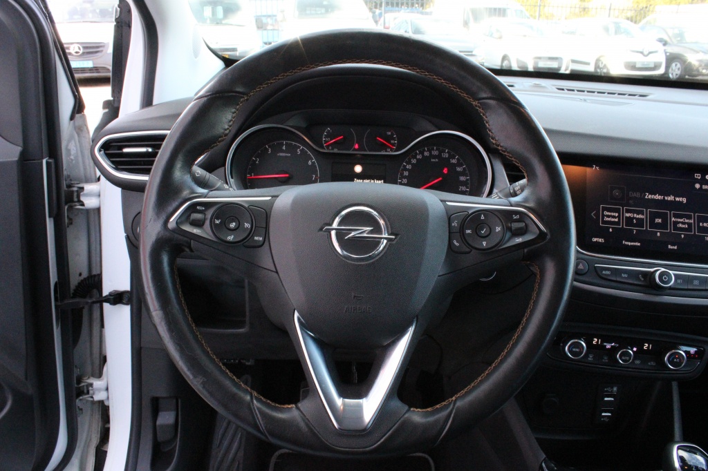 Opel Crossland X