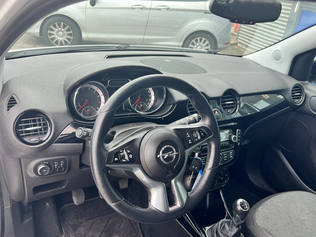Opel Adam
