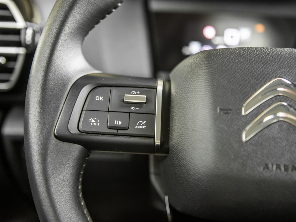 Citroen Ë-c4