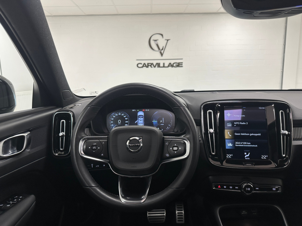 Volvo XC40