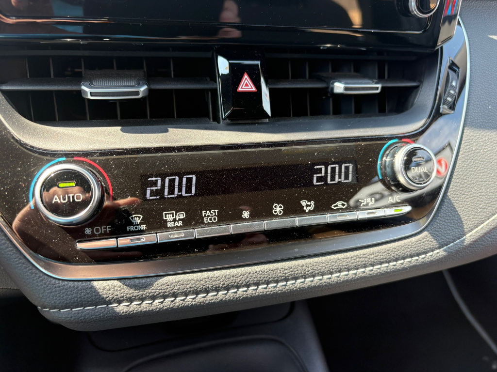 Toyota Corolla Touring Sports