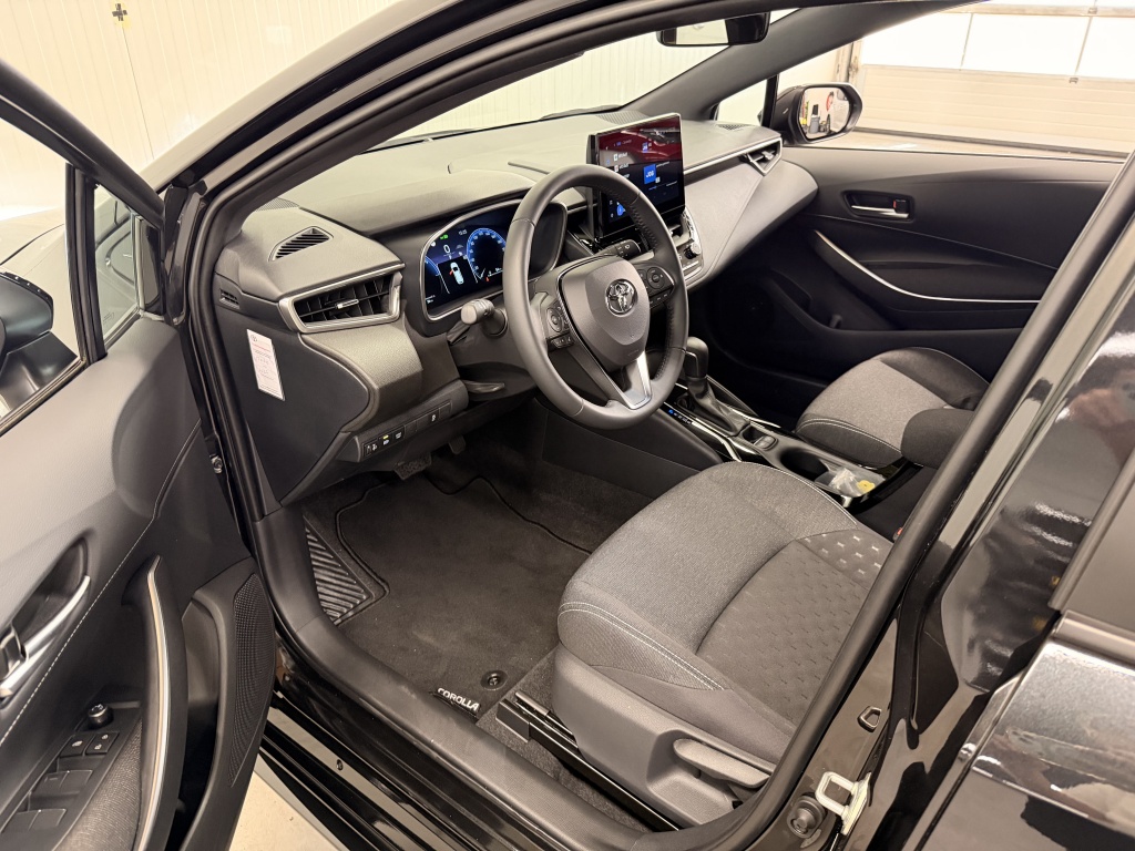 Toyota Corolla Touring Sports