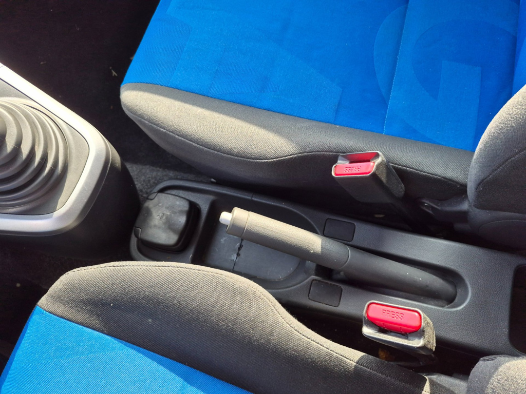 Opel Agila