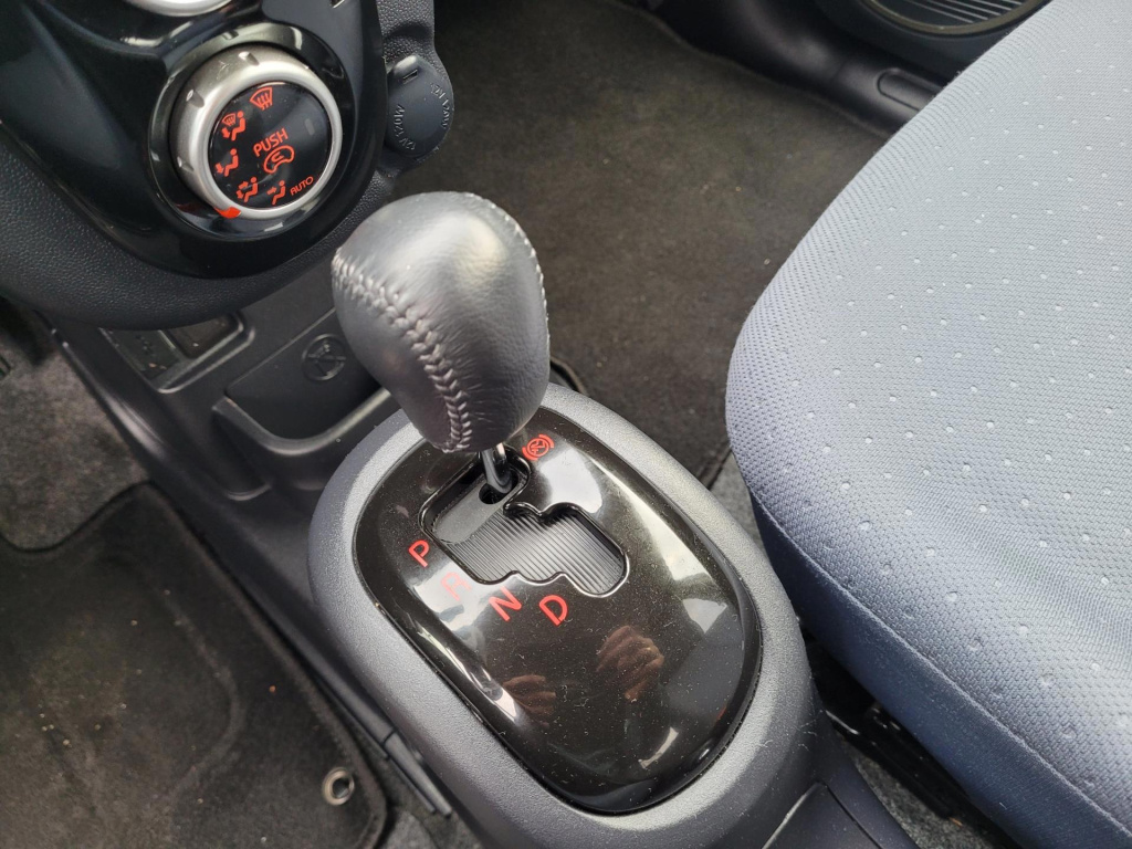Peugeot Ion
