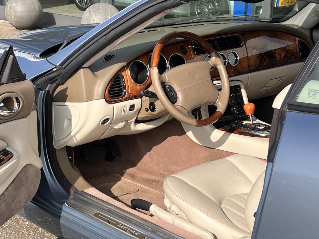 Jaguar Xk