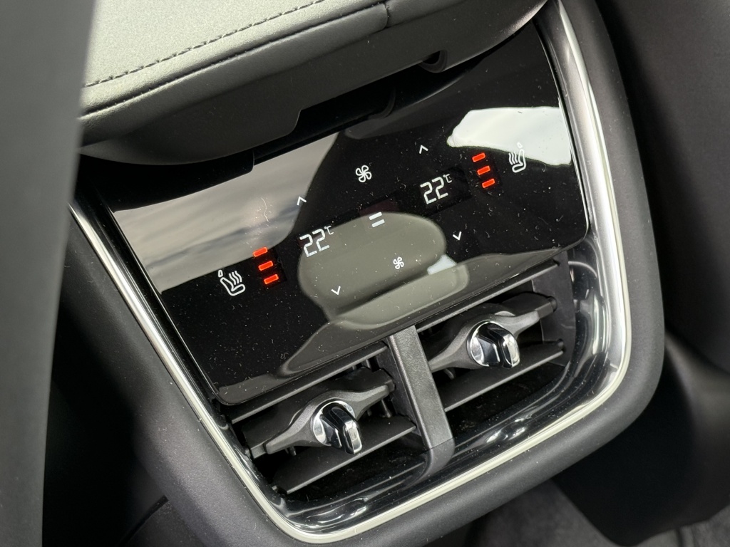Volvo Ex90