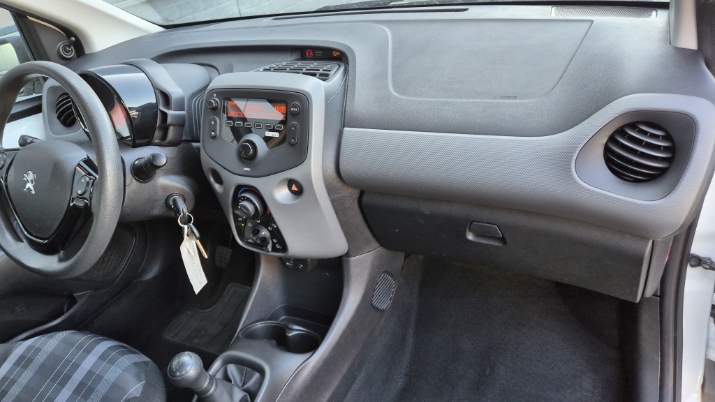 Peugeot 108