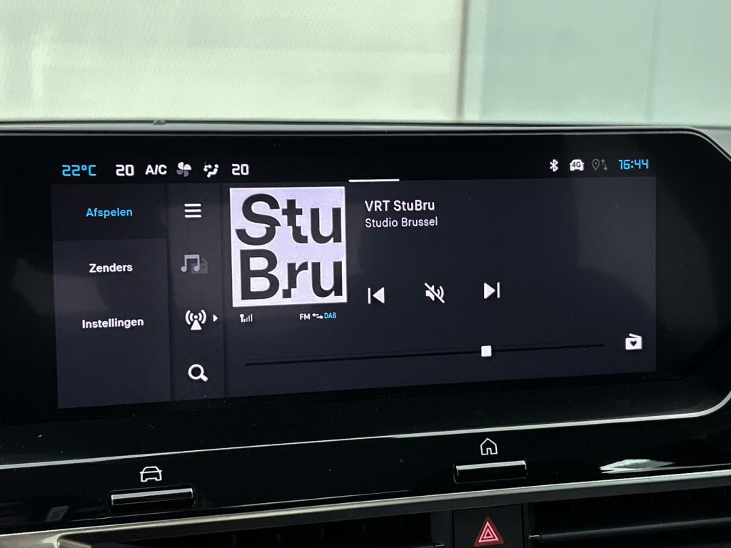 Citroen C4 X