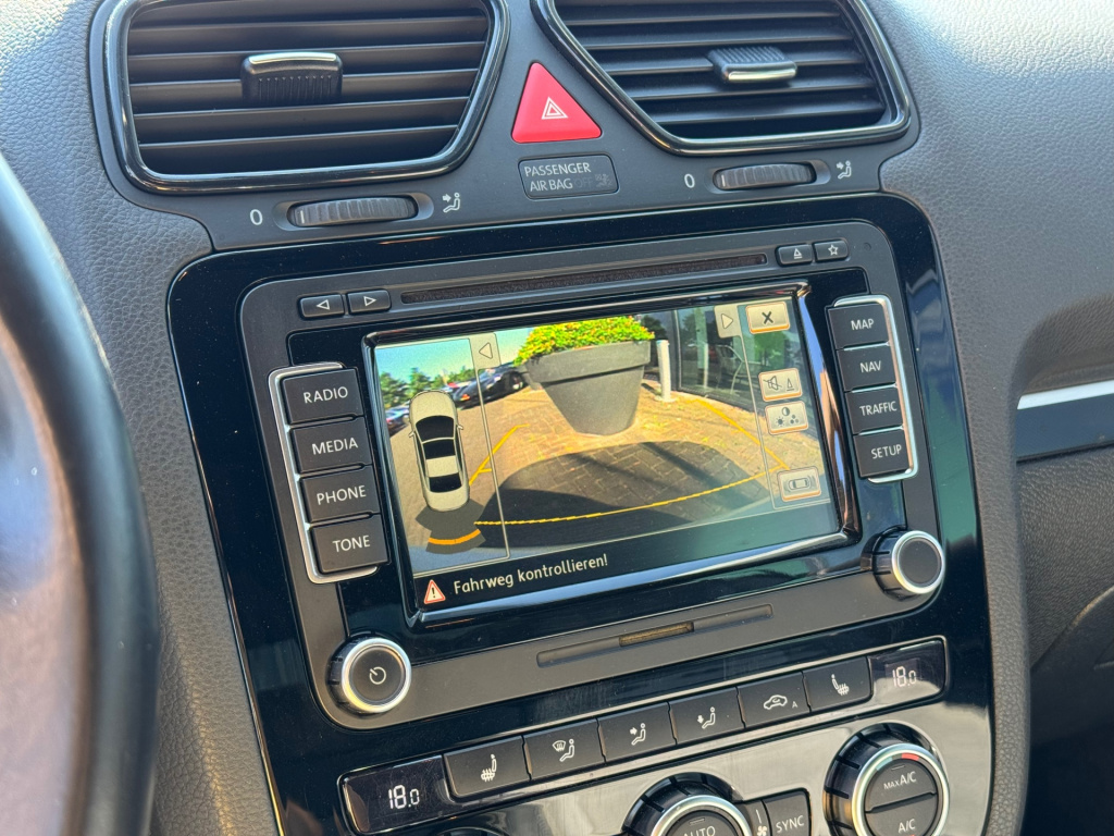 Volkswagen Eos