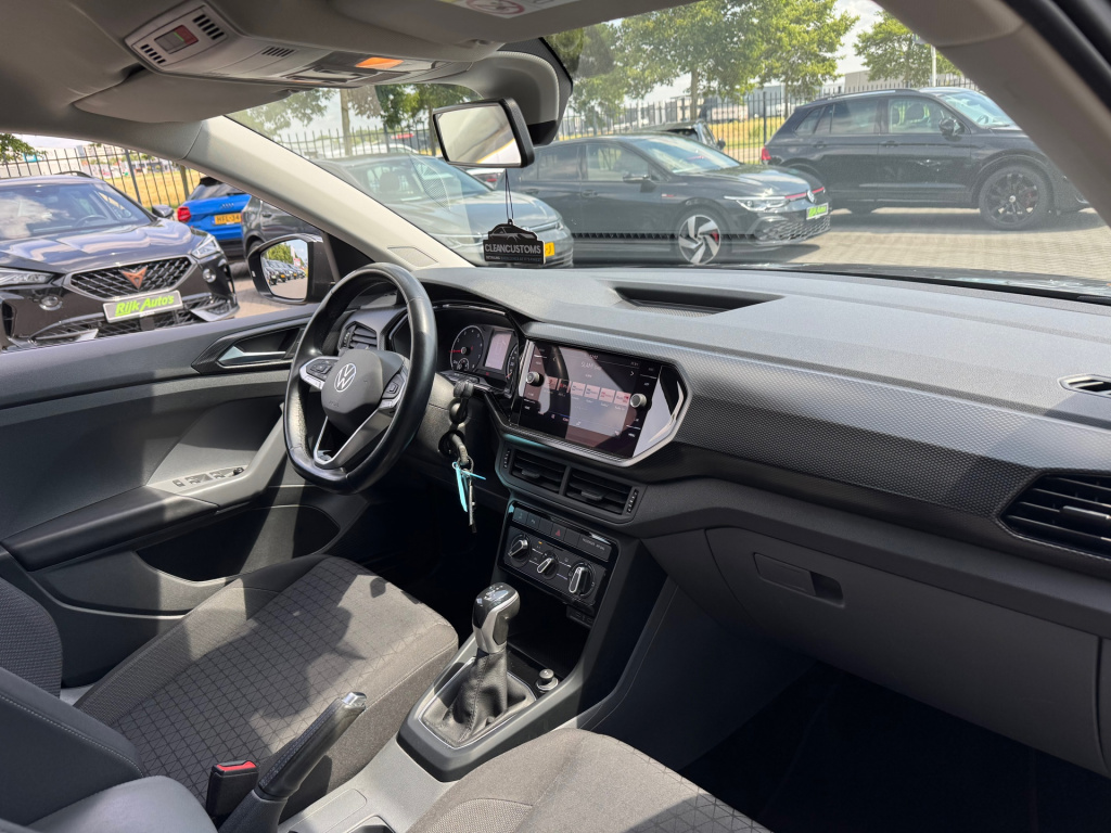 Volkswagen T-cross