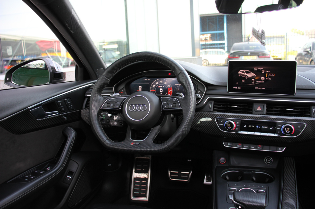 Audi Rs4