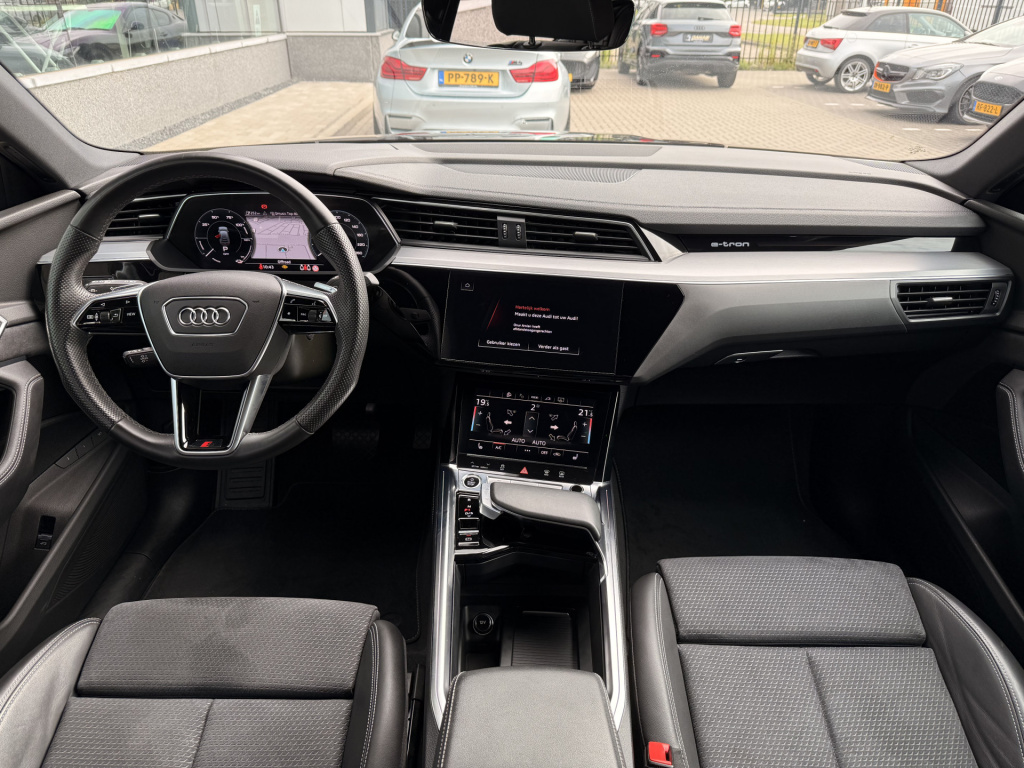 Audi E-tron