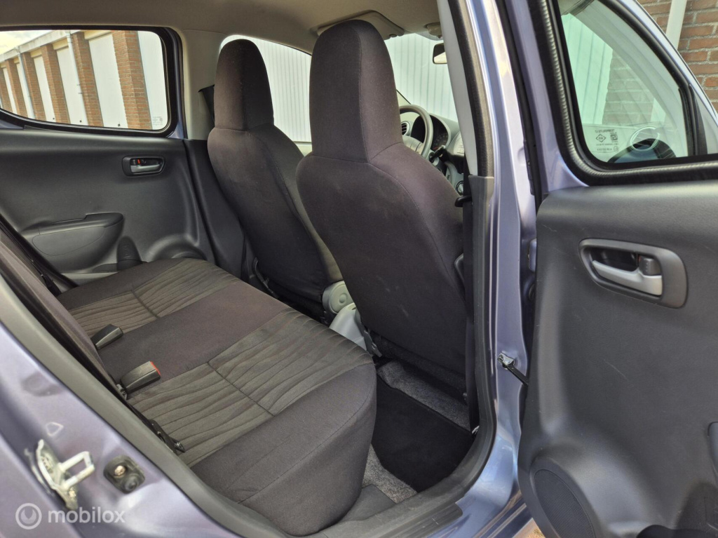 Nissan Pixo