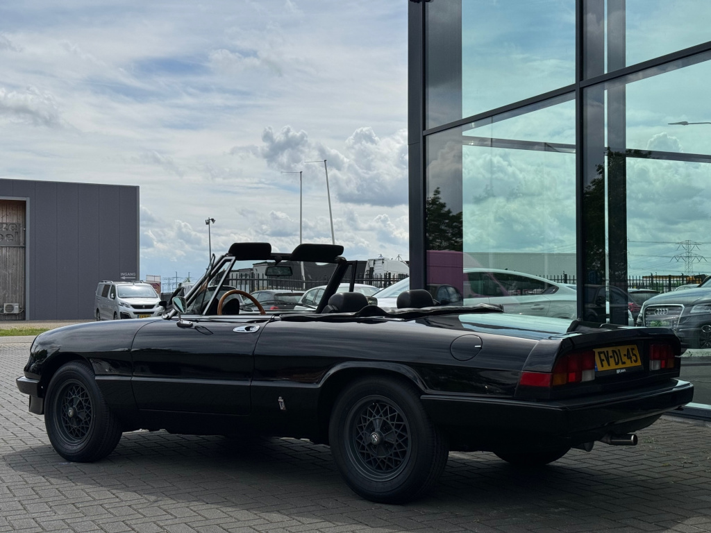 Alfa Romeo Spider