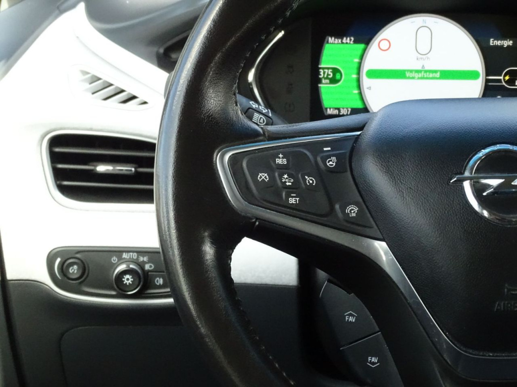 Opel Ampera-e