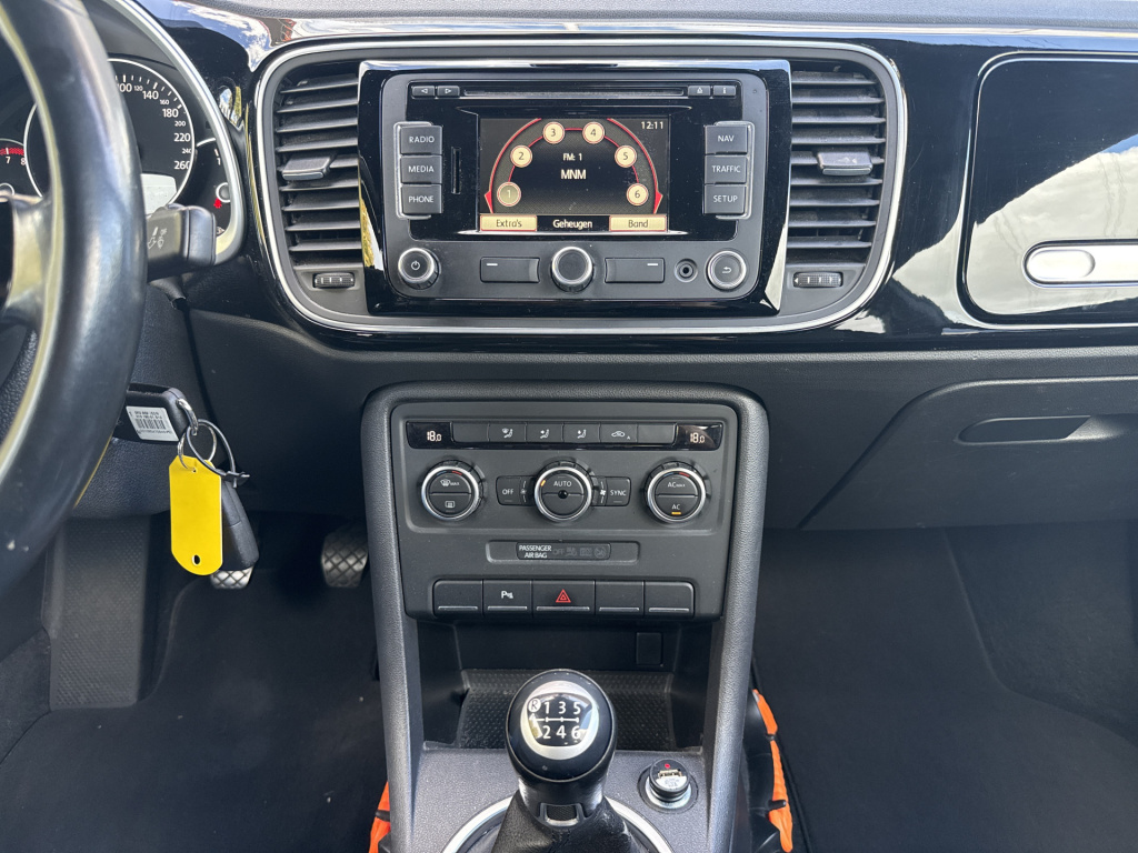 Volkswagen New Beetle