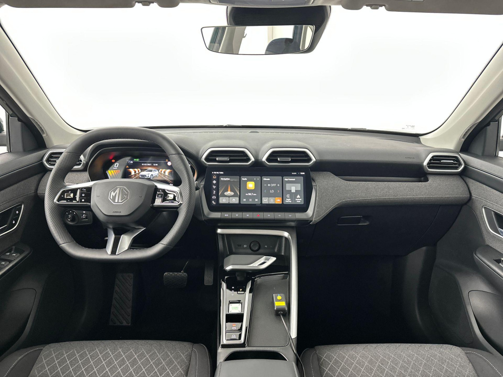 MG ZS