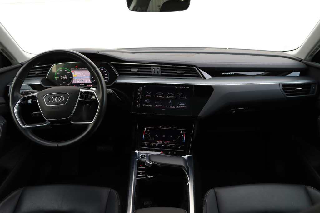 Audi Q8 E-tron