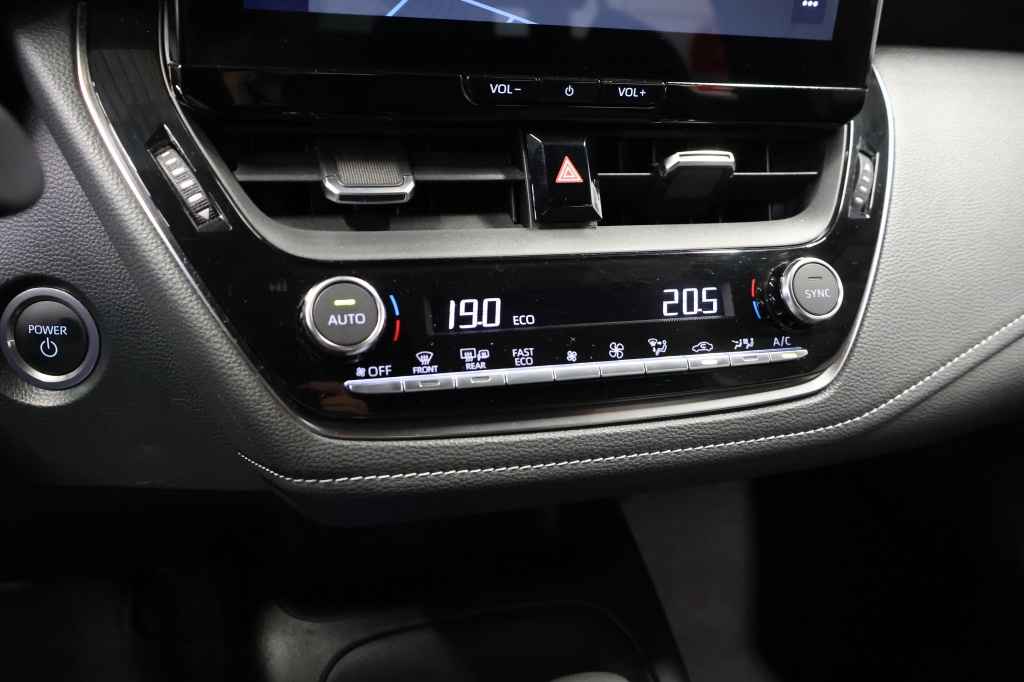 Toyota Corolla Touring Sports