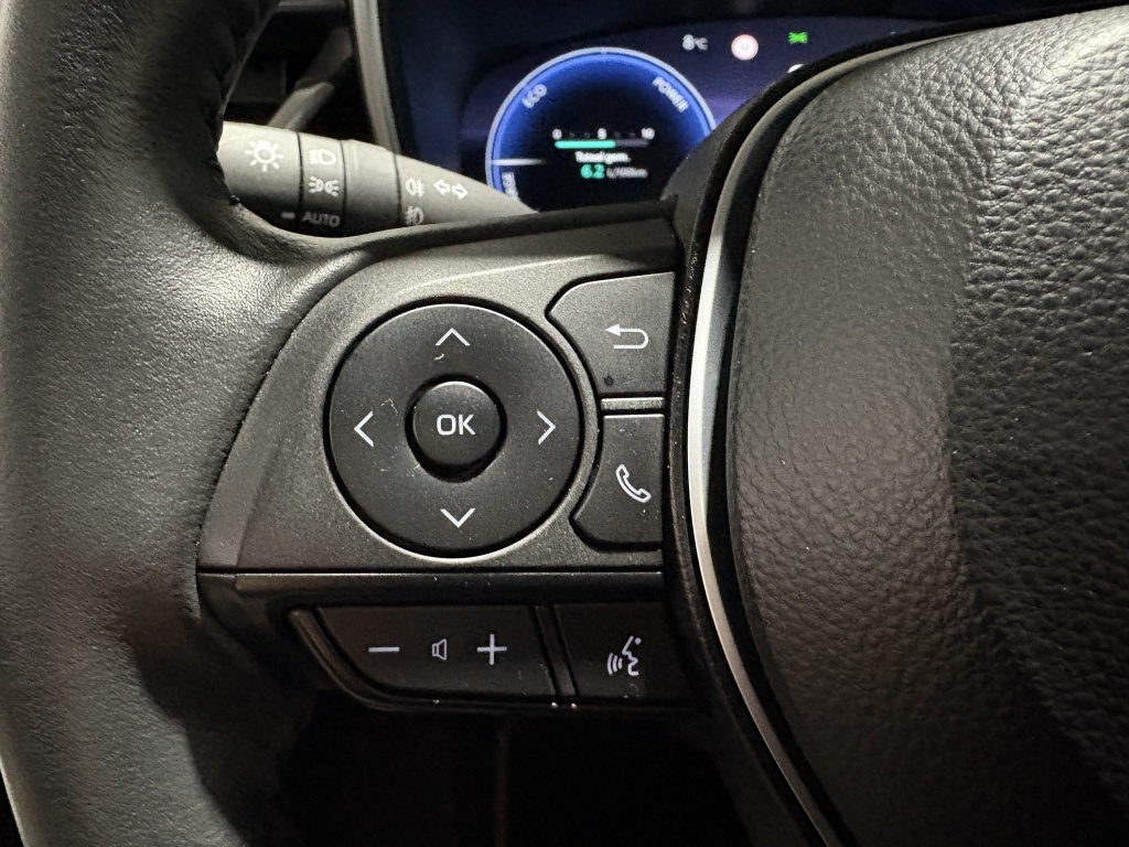 Toyota Corolla Touring Sports