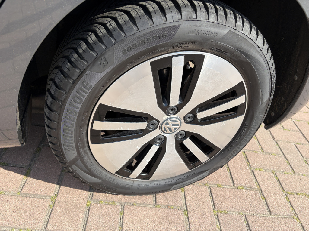 Volkswagen E-golf