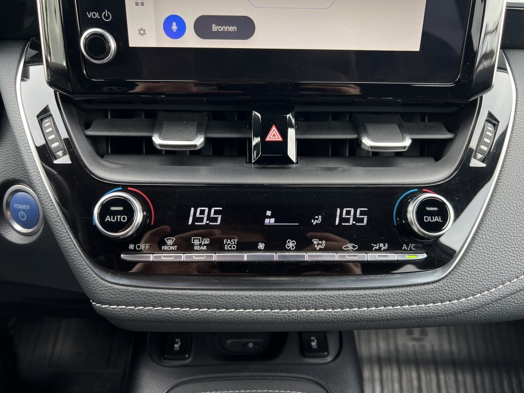 Toyota Corolla Touring Sports