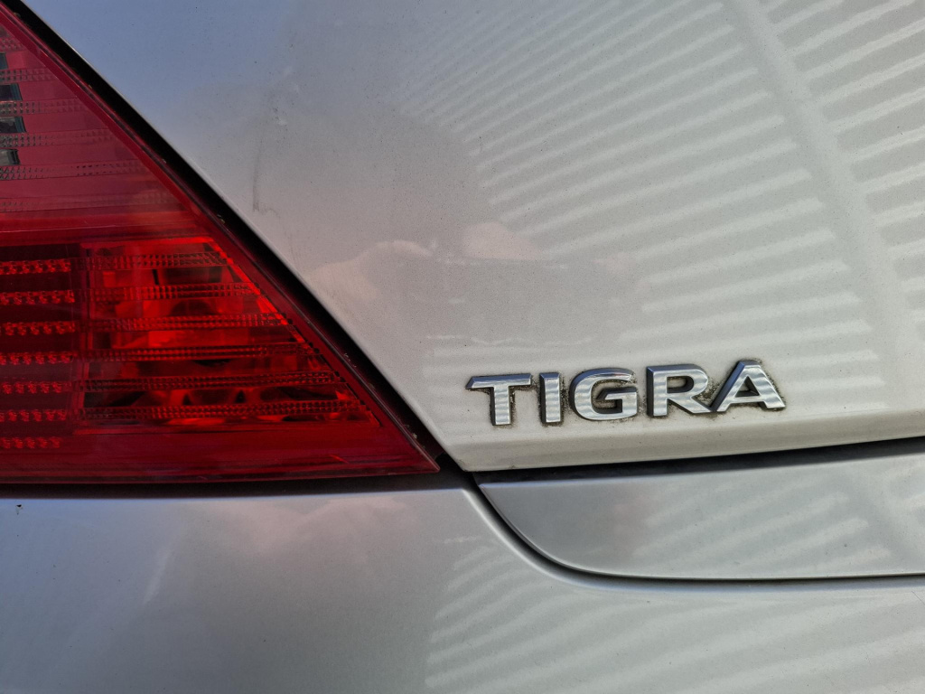 Opel Tigra
