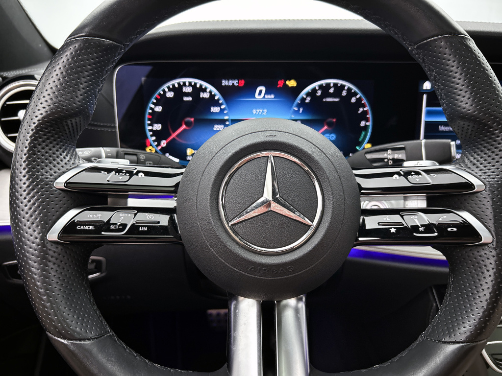 Mercedes-Benz E-Klasse