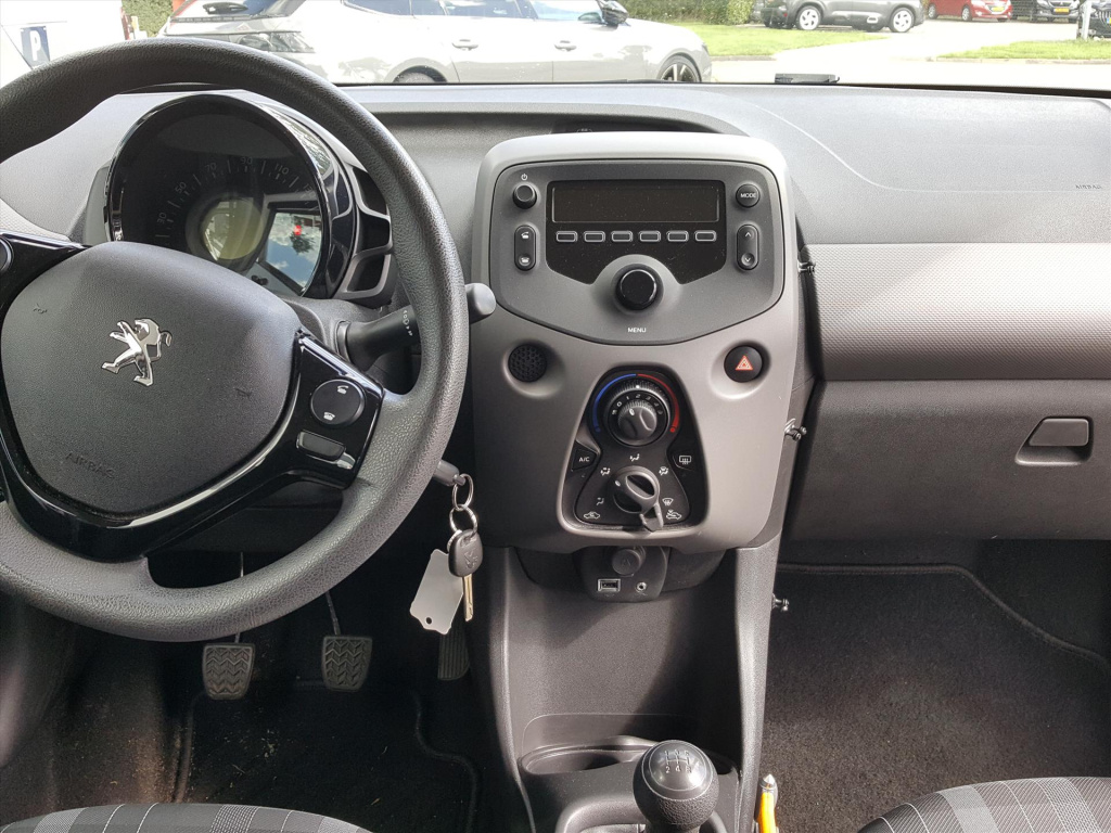 Peugeot 108