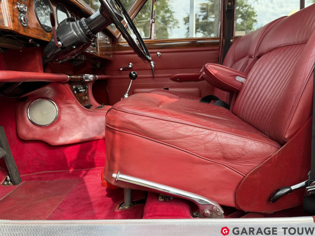 Jaguar S-Type