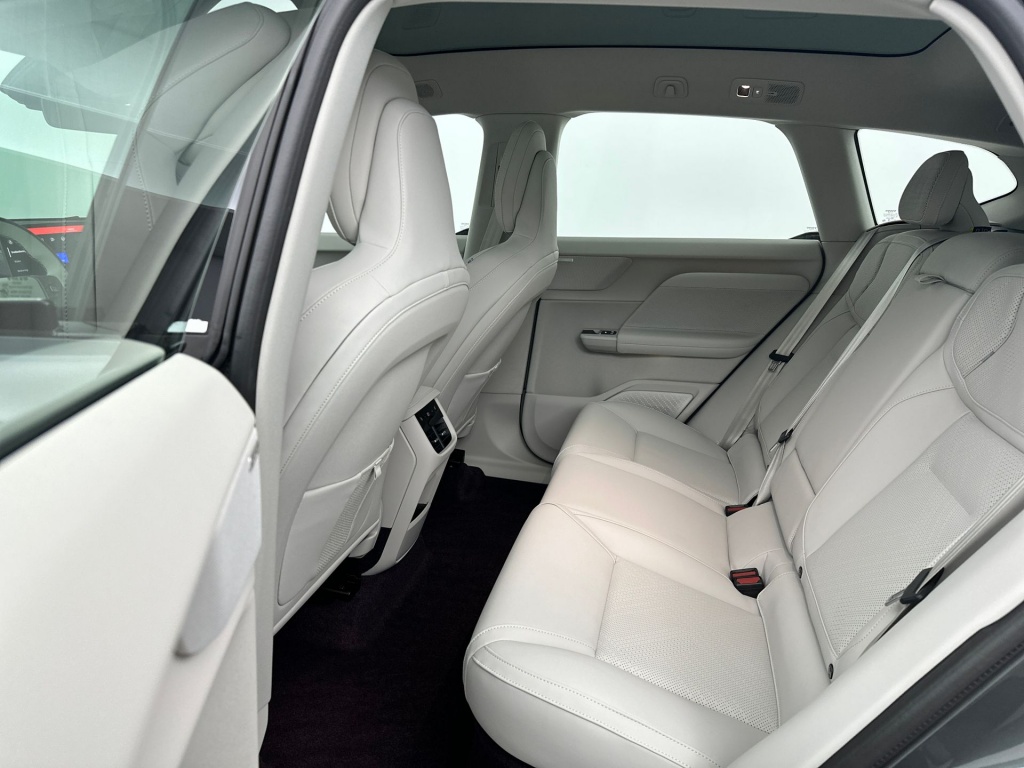 Volvo Ex60