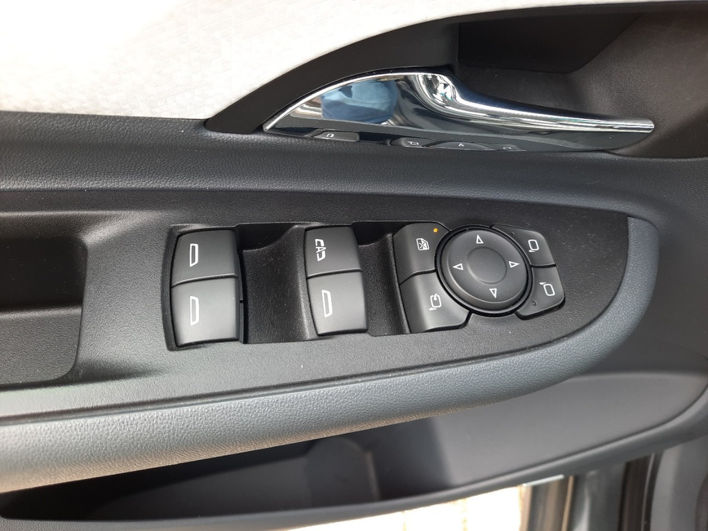 Opel Ampera-e