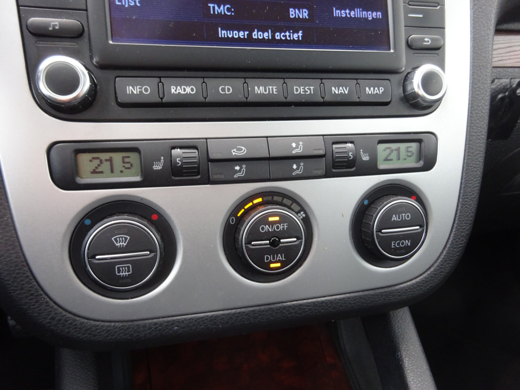 Volkswagen Eos