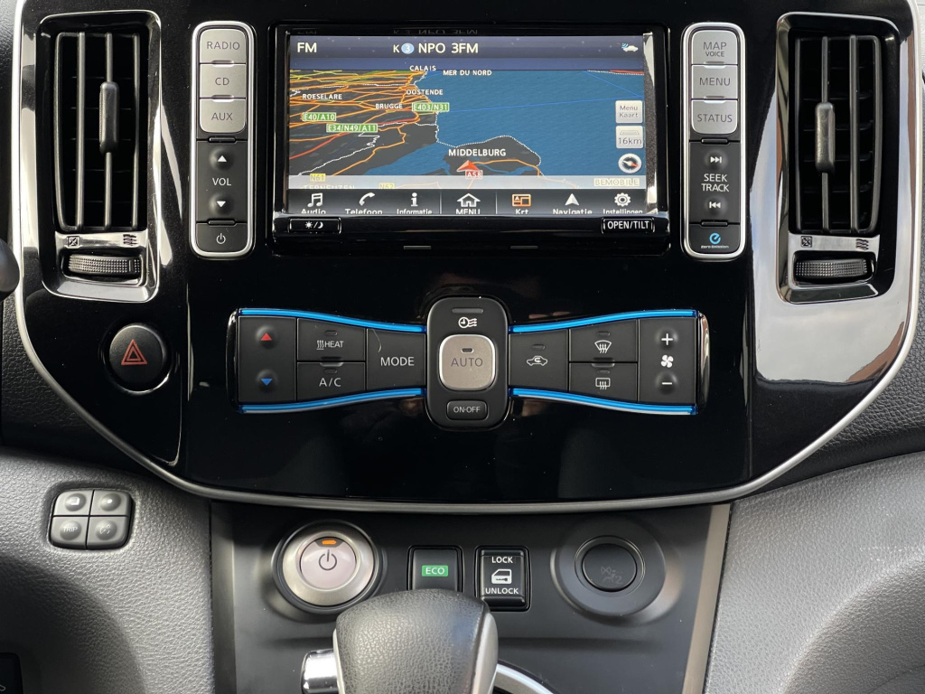 Nissan E-nv200
